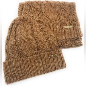 NWOT Michael Kors hat and scarf
